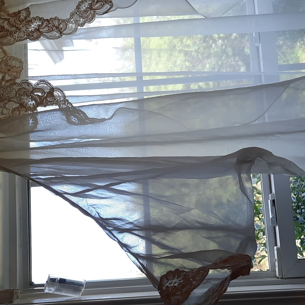 Beautiful Vintage Victoria secret sheer shawl nightgown jacket